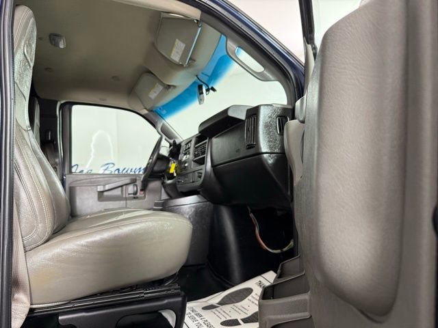 Used 2020 Chevrolet Express 2500 w/ Driver Convenience Package image 14