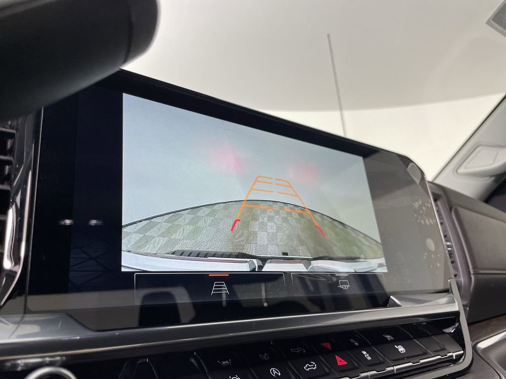 Used 2025 GMC Sierra 1500 SLT image 14