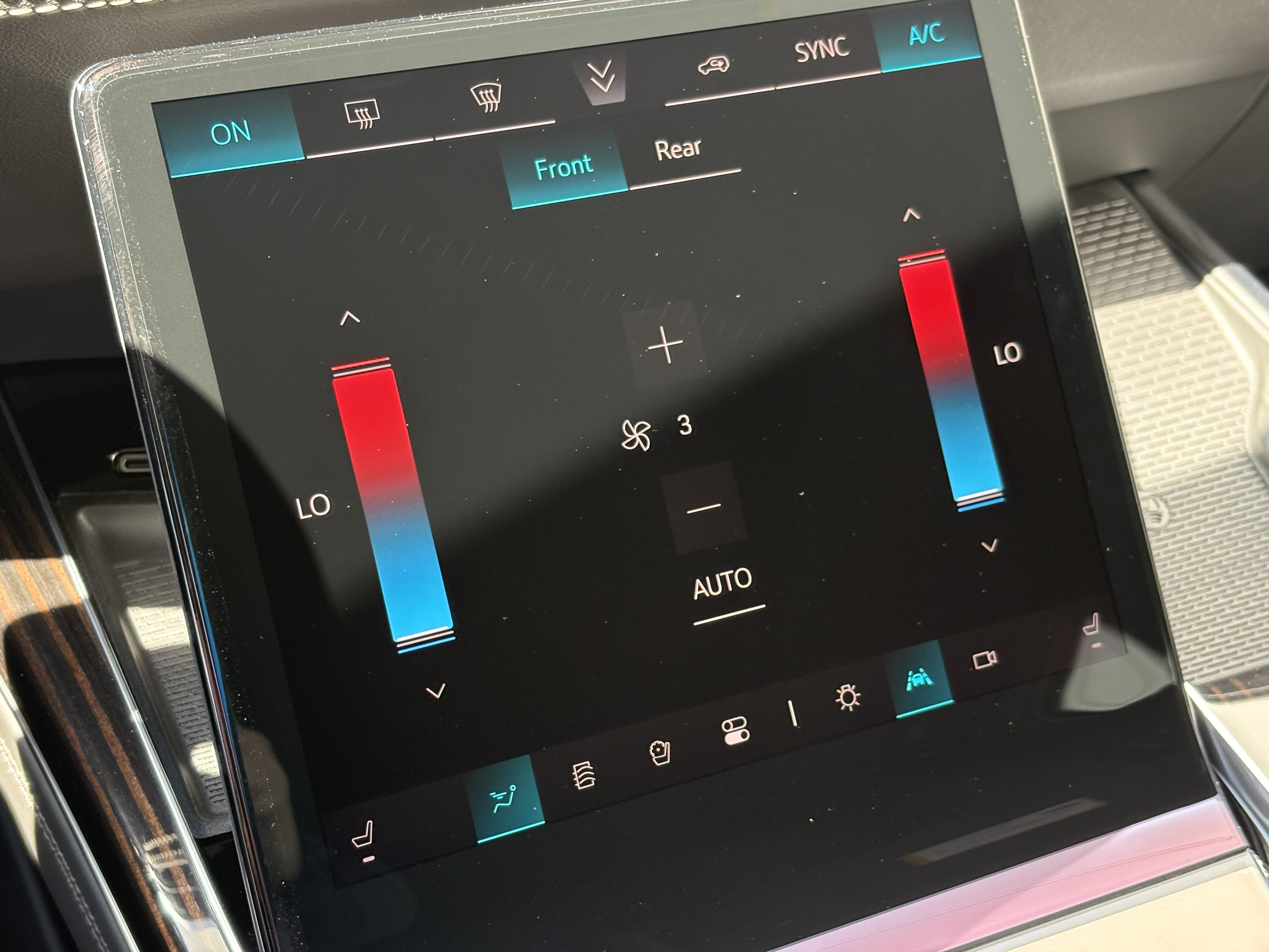 New 2026 Cadillac Escalade Luxury AWD/4WD image 23