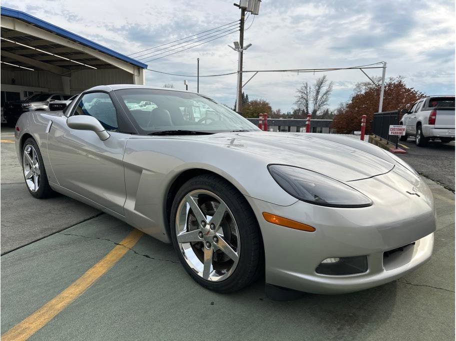 Used 2008 Chevrolet Corvette Coupe w/ Preferred Equipment Group image 6