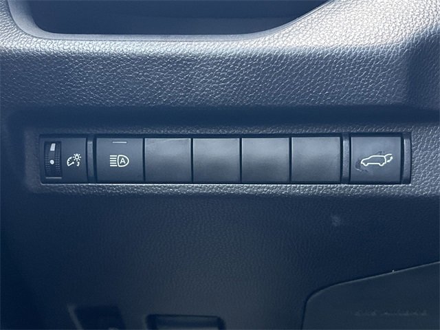 Used 2025 Toyota RAV4 XLE Premium image 23