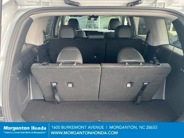 Used 2026 Hyundai Santa Fe Limited AWD/4WD image 3