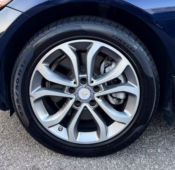 Used 2016 Mercedes-Benz C 300 4MATIC Sedan image 39