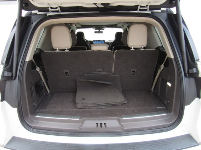 Used 2022 Lincoln Navigator Reserve image 28