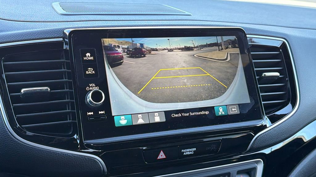 New 2026 Honda Ridgeline Black Edition image 16