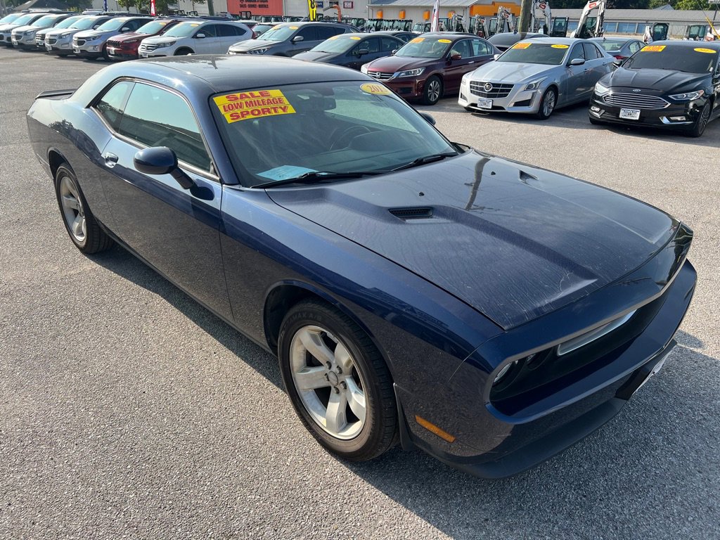 Used 2013 Dodge Challenger SXT Plus
