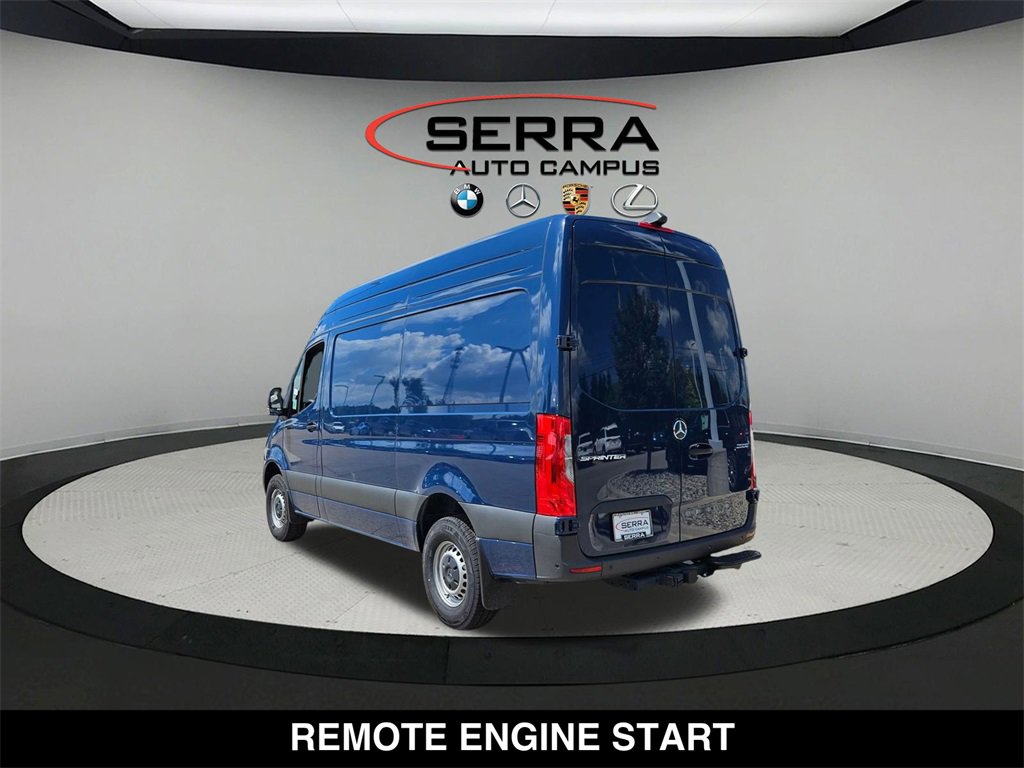 Used 2025 Mercedes-Benz Sprinter 2500 image 5