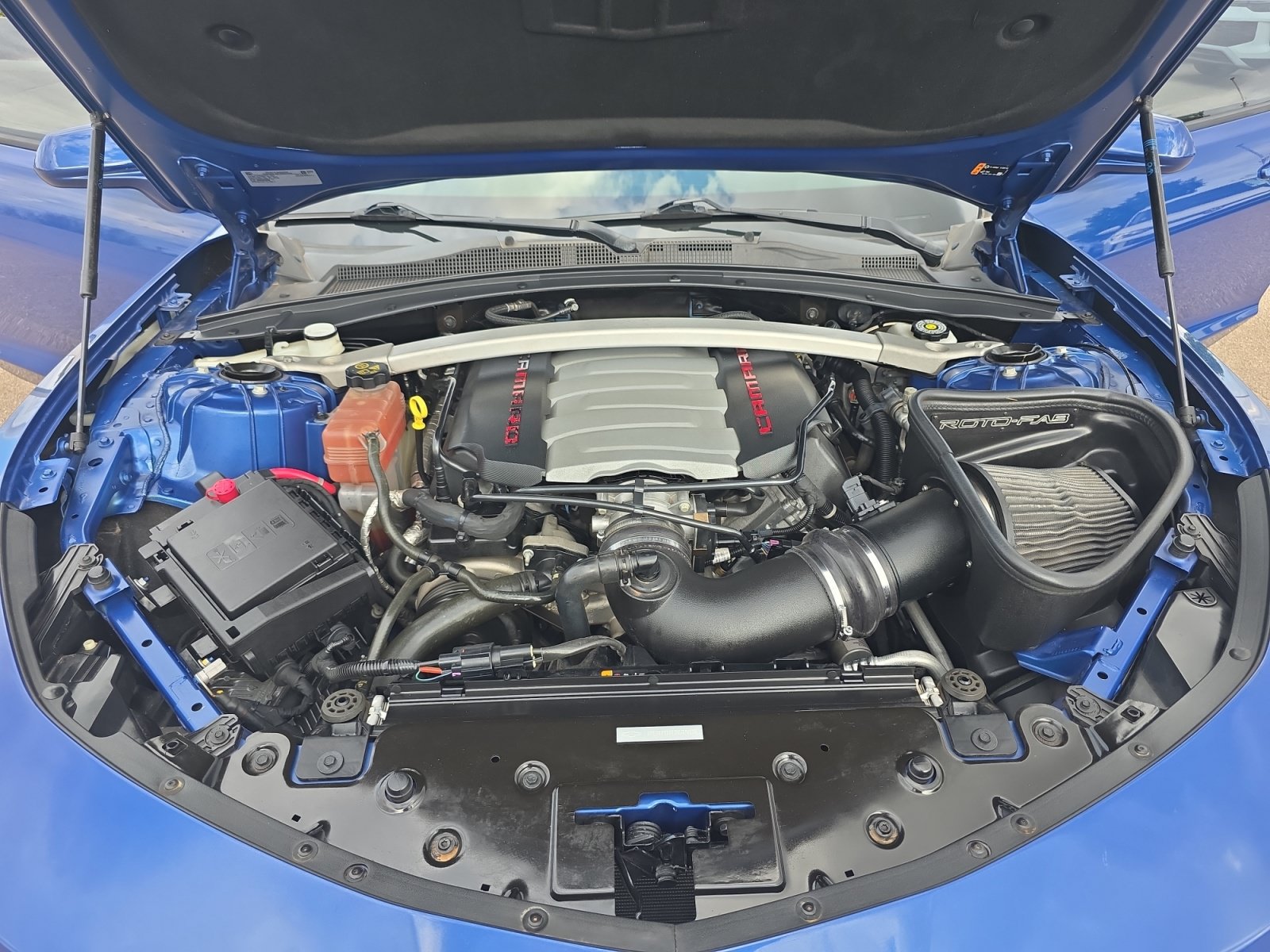 Used 2022 Chevrolet Camaro LT RWD image 21