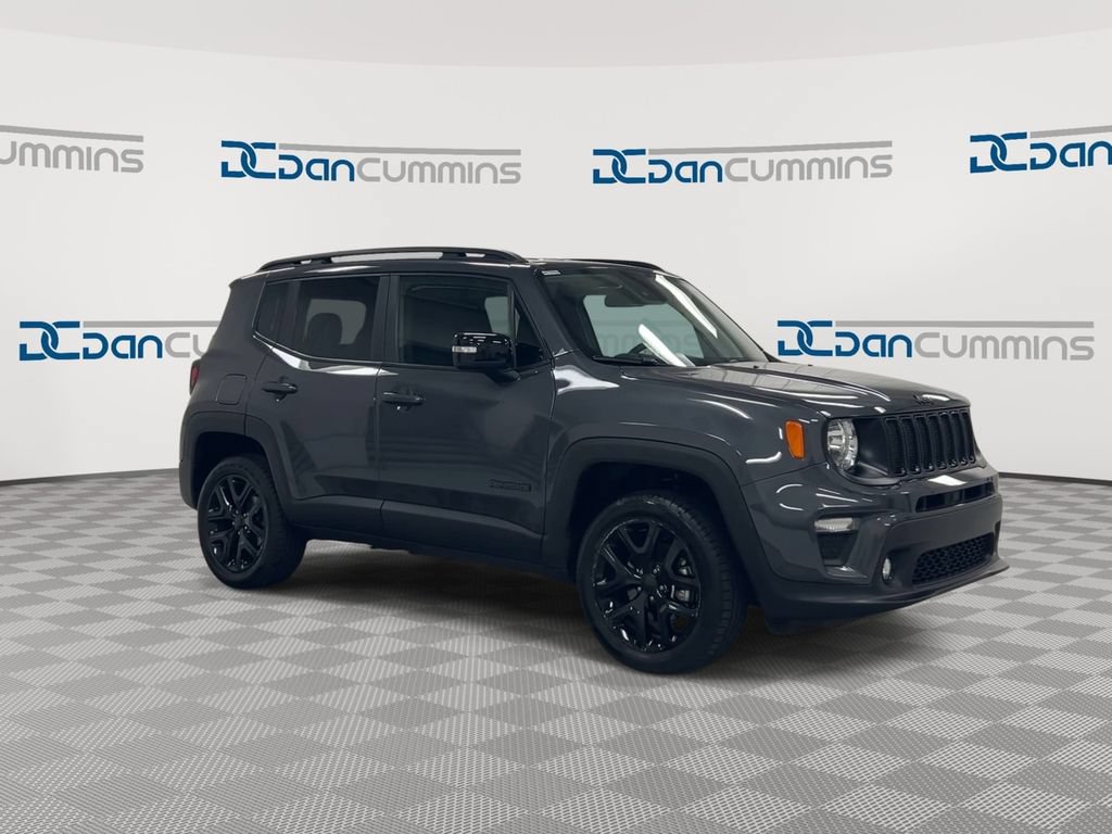 Used 2023 Jeep Renegade Altitude AWD/4WD image 2