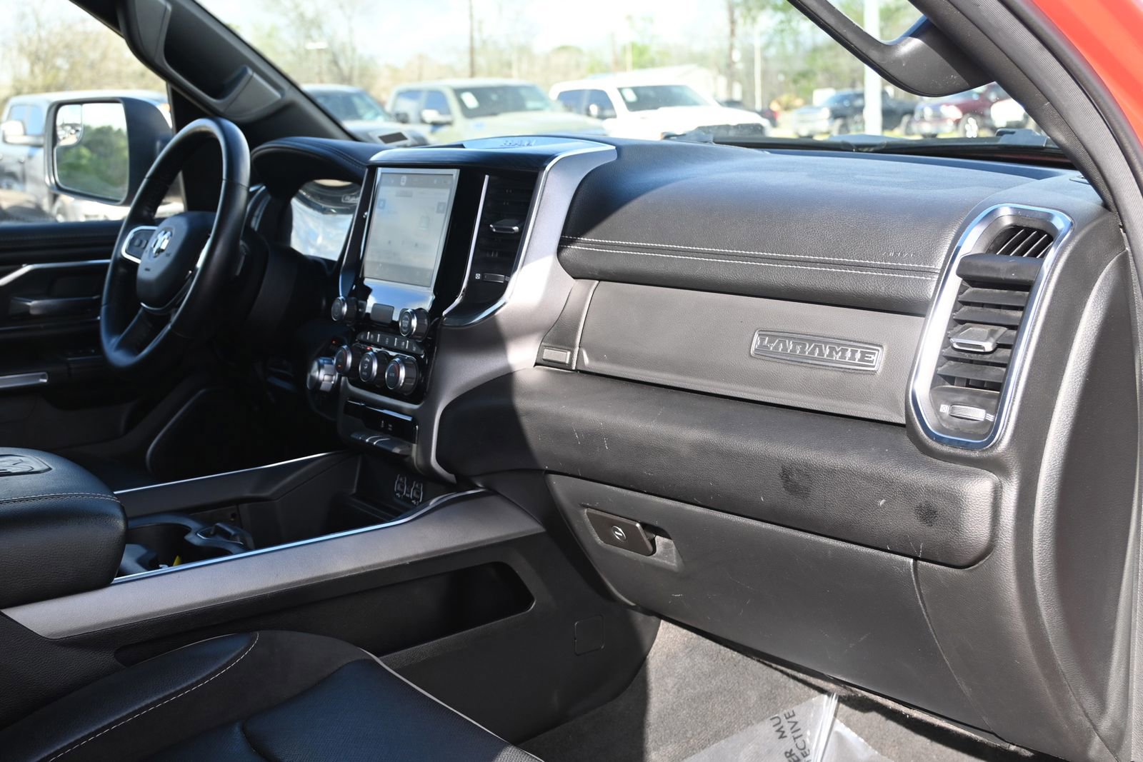 Used 2024 RAM 1500 Laramie RWD image 29