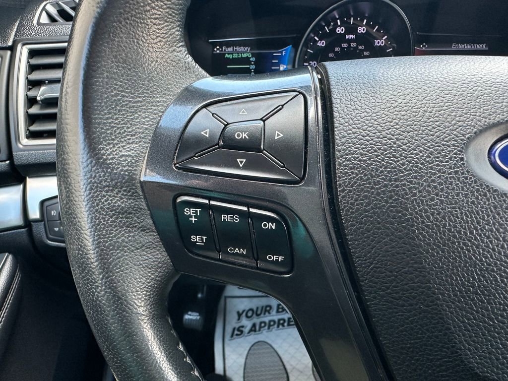 Used 2018 Ford Explorer XLT w/ Equipment Group 202A AWD/4WD image 3
