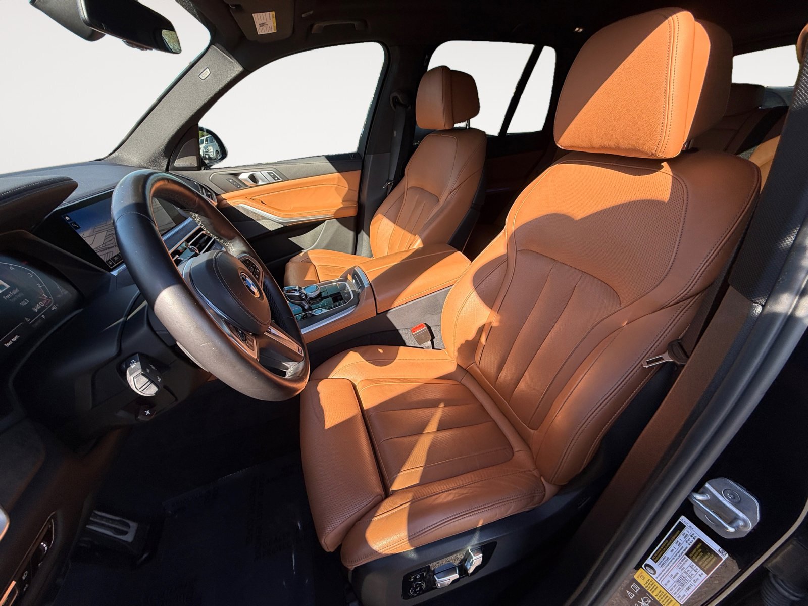 Used 2021 BMW X5 M50i AWD/4WD image 10