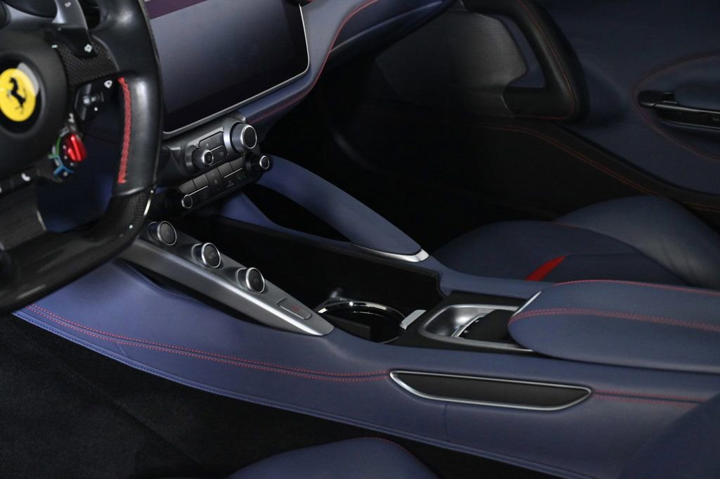 Used 2018 Ferrari GTC4Lusso T image 16