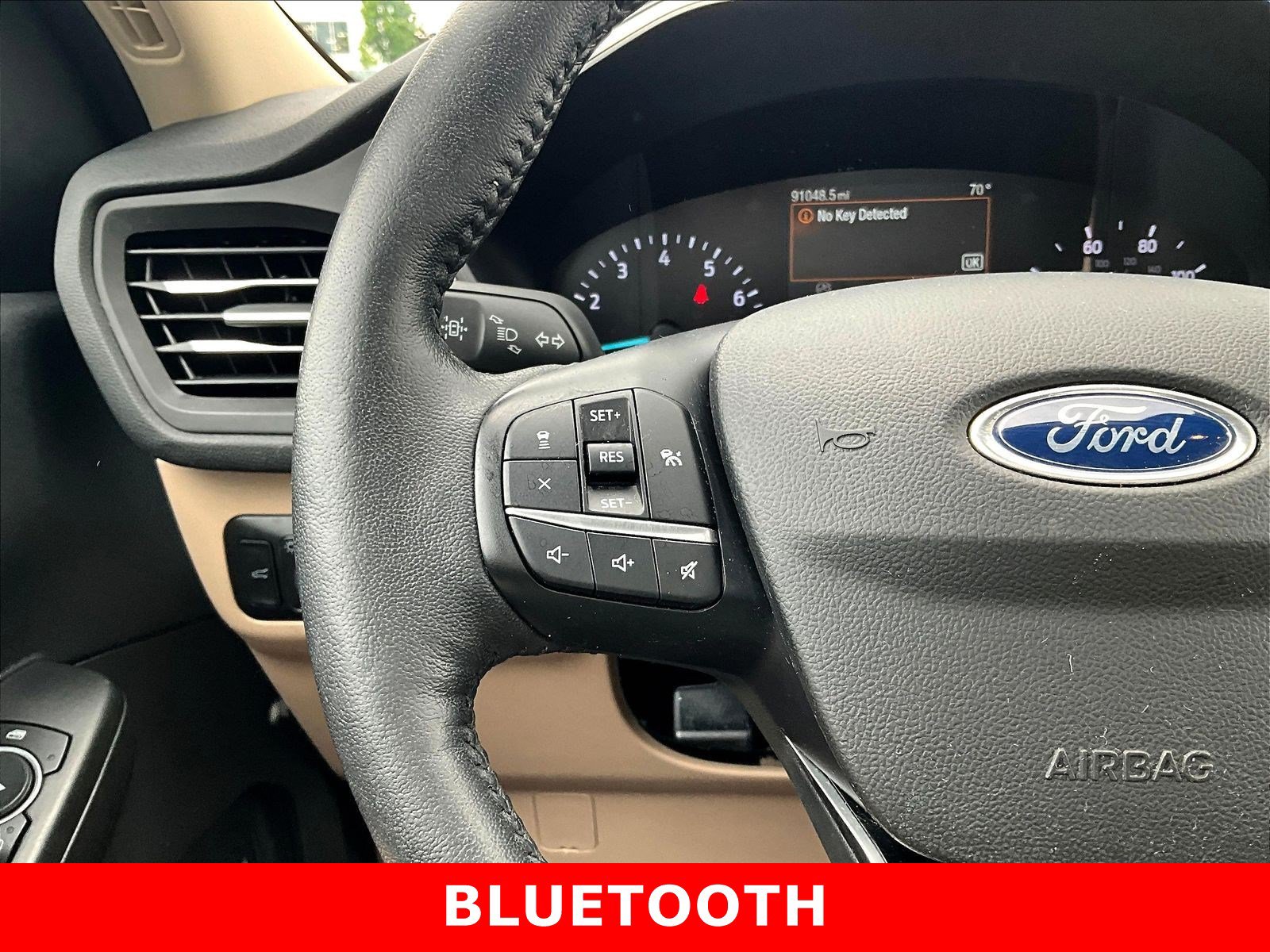Used 2020 Ford Escape SEL FWD image 11
