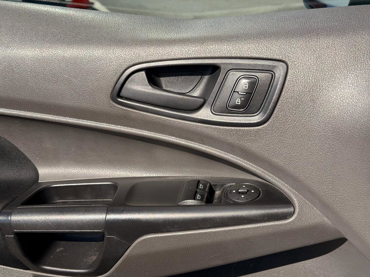 Used 2020 Ford Transit Connect XL image 15