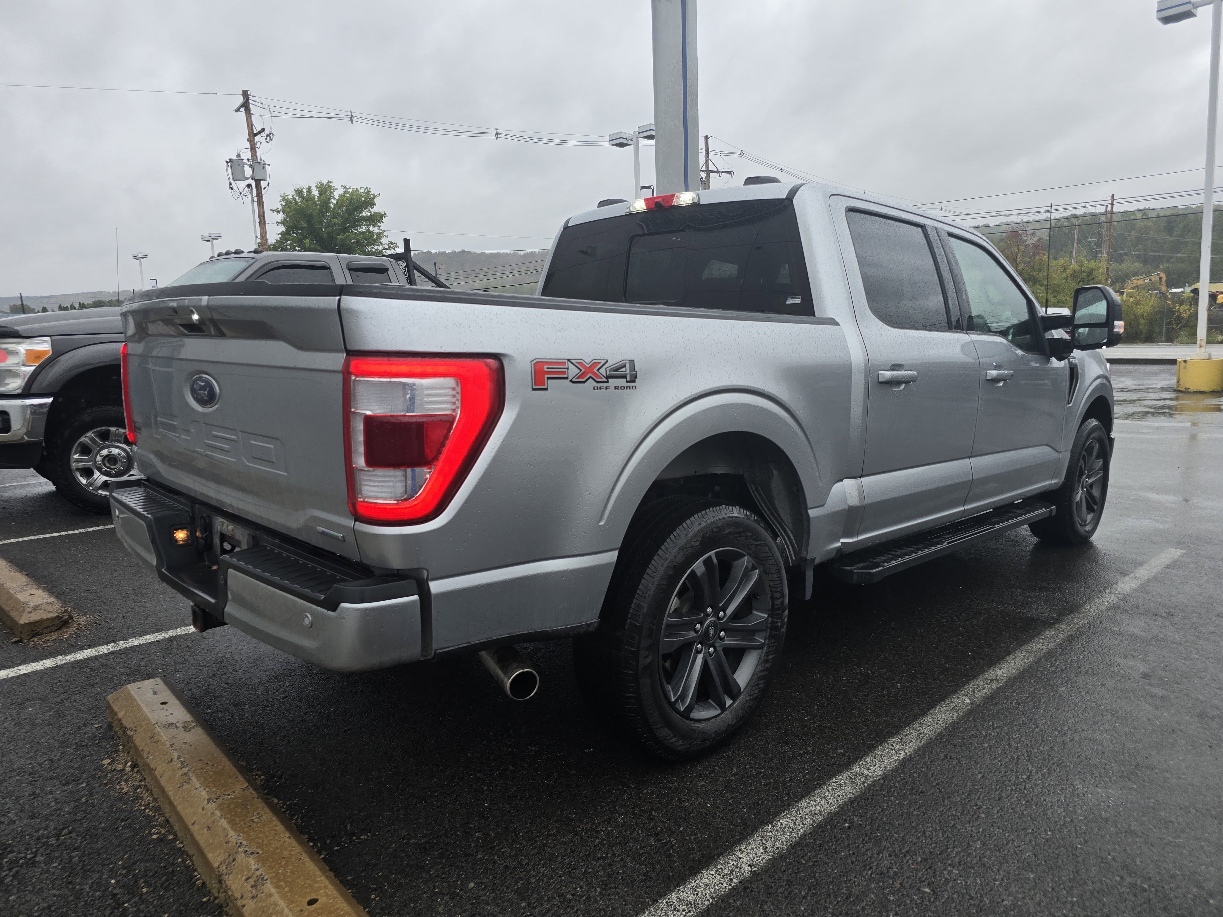 Used 2023 Ford F150 Lariat image 3