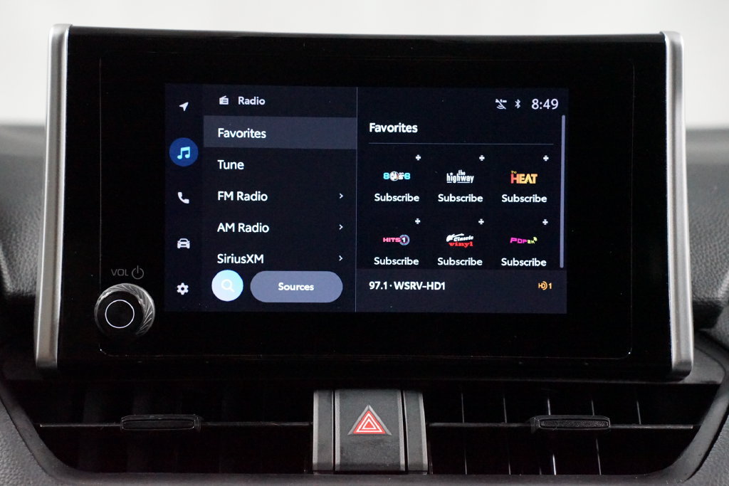 Certified 2025 Toyota RAV4 XLE FWD image 18