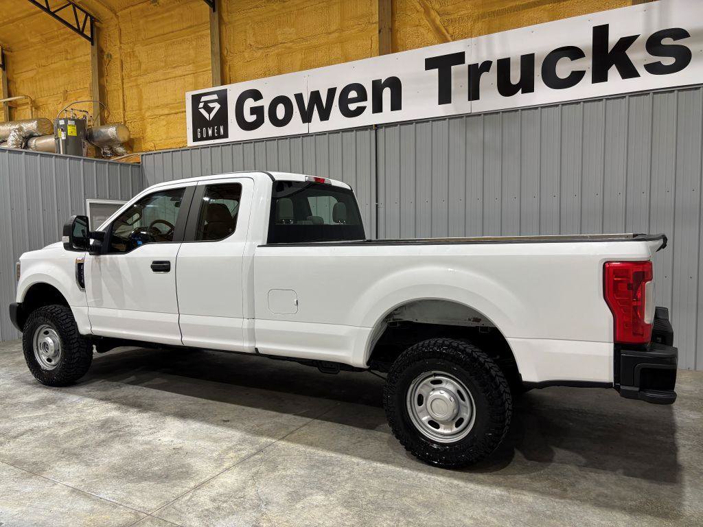 Used 2019 Ford F250 XL w/ XL Value Package AWD/4WD image 5