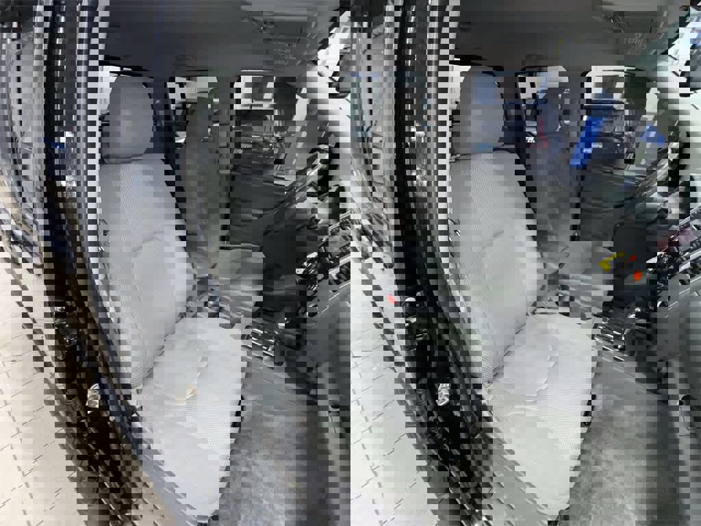 Used 2018 Nissan Frontier SV w/ Value Truck Package image 16