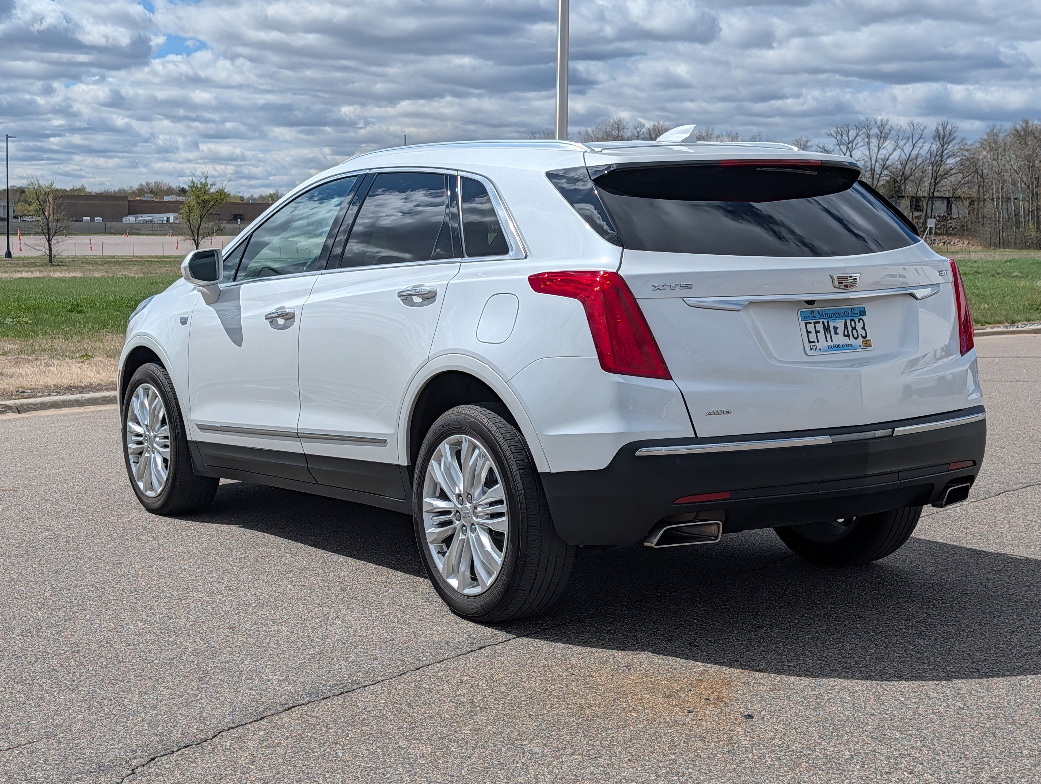 Used 2019 Cadillac XT5 Premium Luxury AWD/4WD image 3