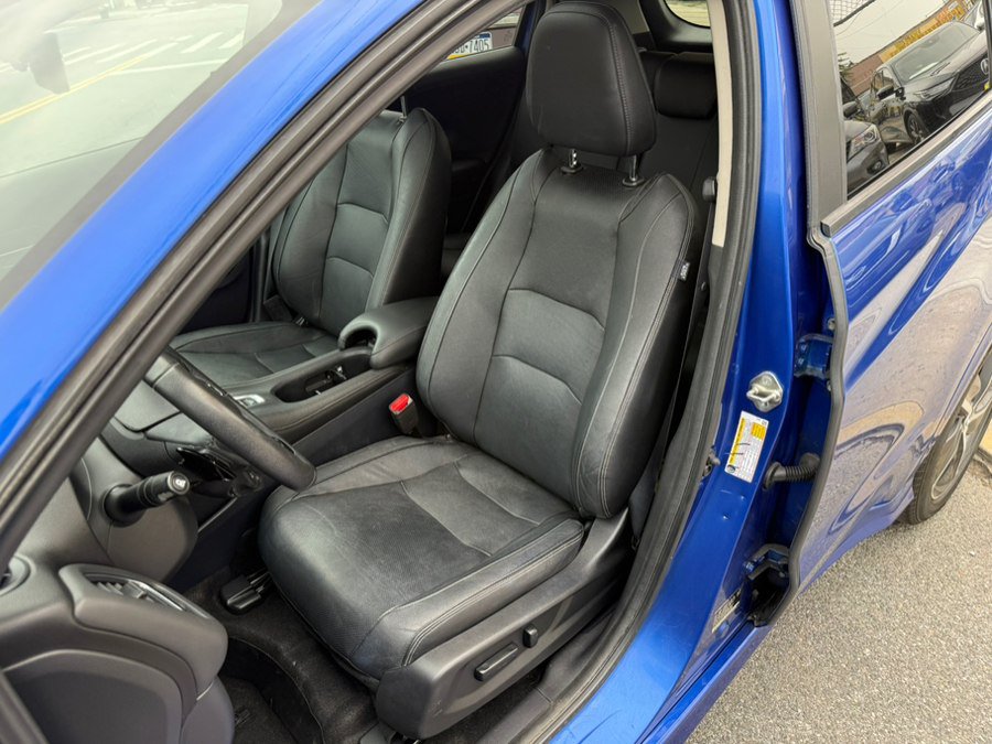 Used 2019 Honda HR-V Touring image 7