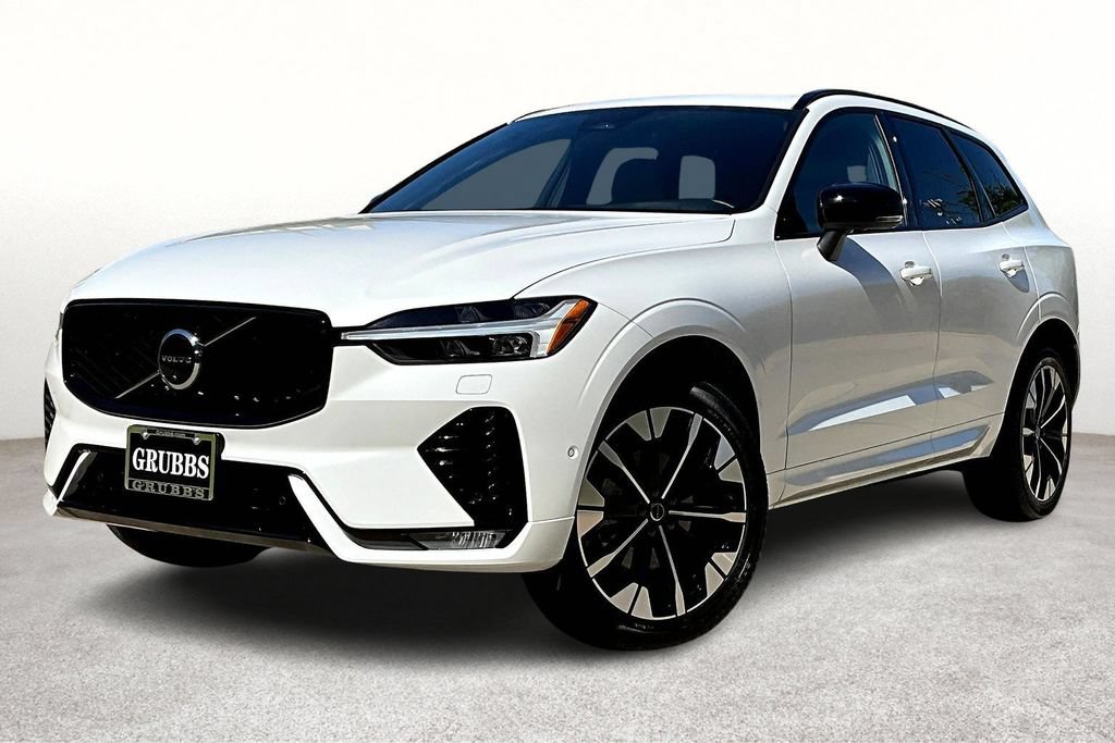 Used 2026 Volvo XC60 B5 Plus w/ Protection Package Premier AWD/4WD image 15