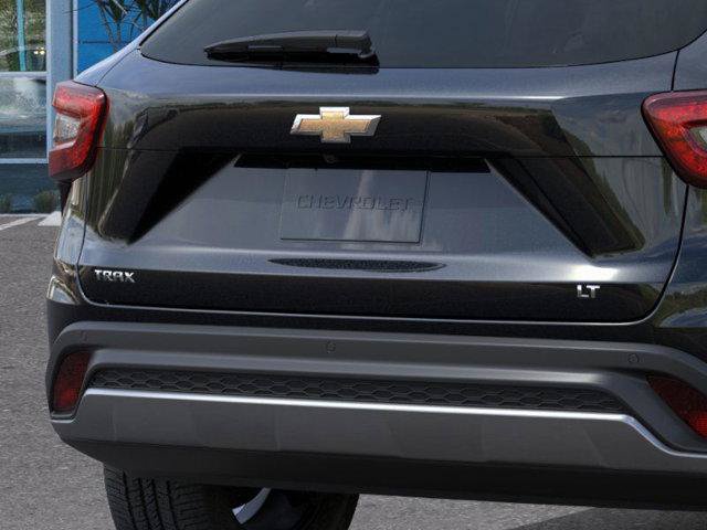 Used 2026 Chevrolet Trax LT w/ Driver Confidence Package FWD image 14