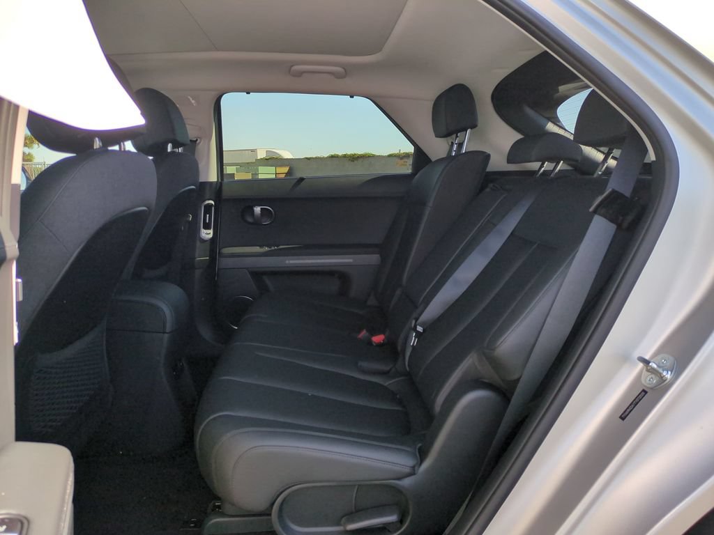 New 2026 Hyundai Ioniq 5 Limited RWD image 11