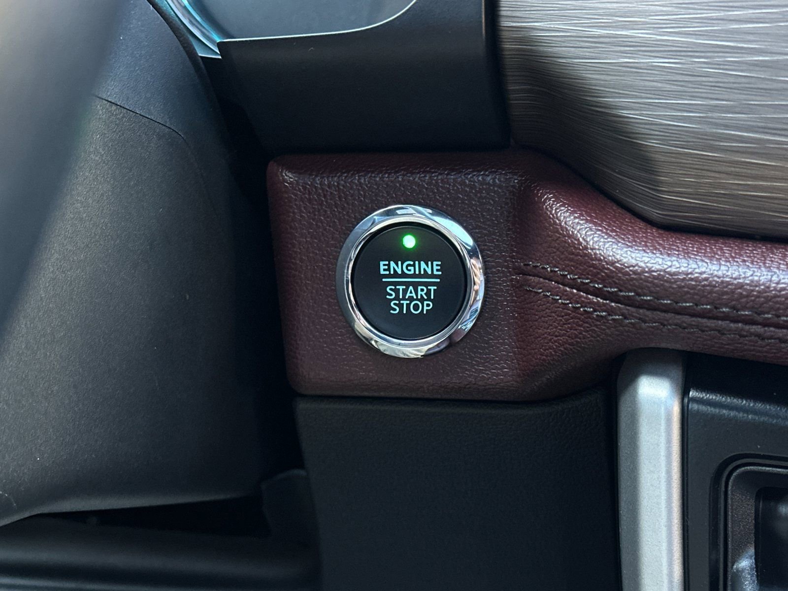 Used 2024 Ford Expedition Max Limited image 29