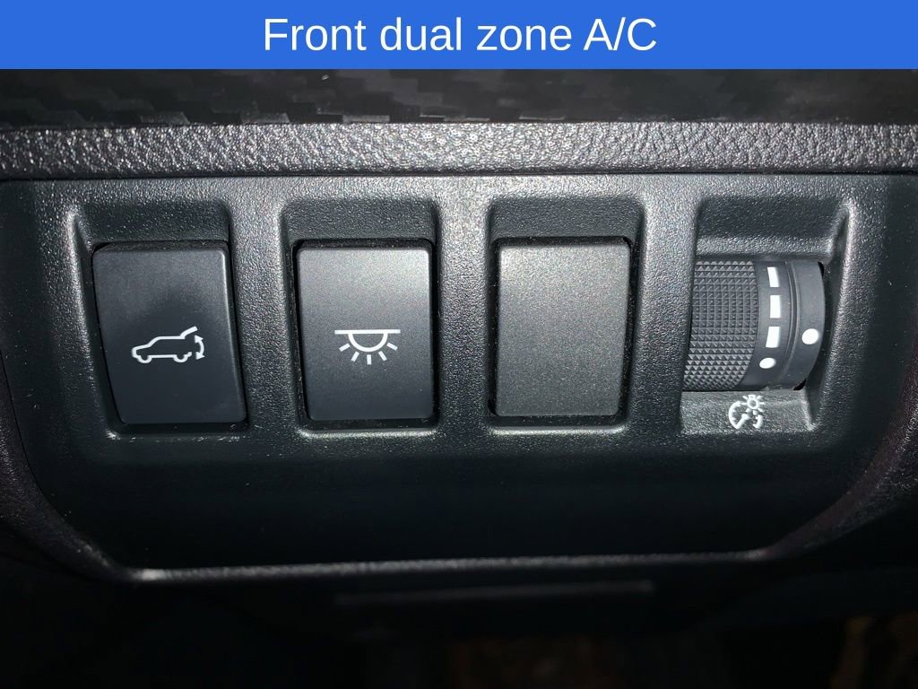 Used 2025 Subaru Ascent Premium image 9