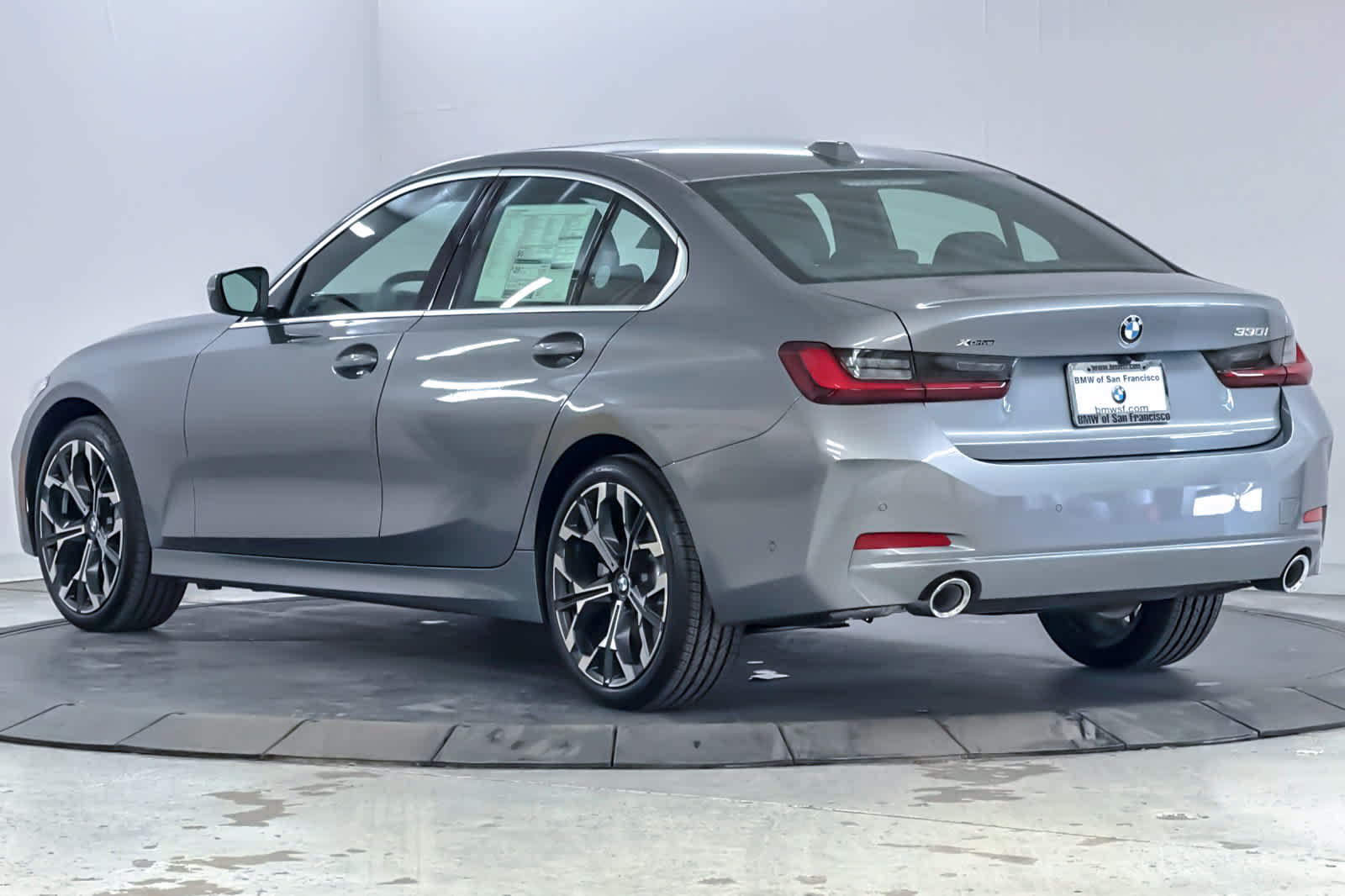 New 2026 BMW 330i xDrive Sedan w/ Premium Package AWD/4WD image 6