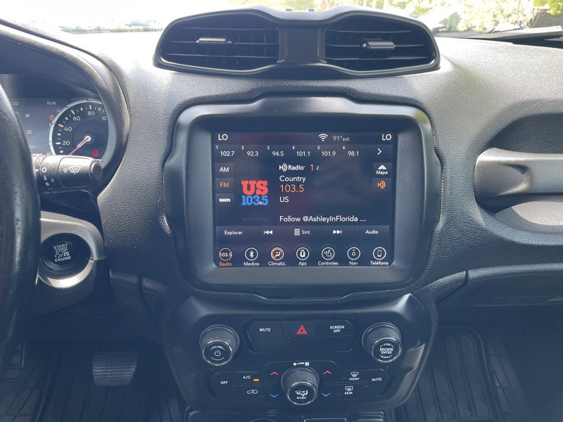Used 2018 Jeep Renegade Limited w/ UConnect 8.4 Nav Group AWD/4WD image 15