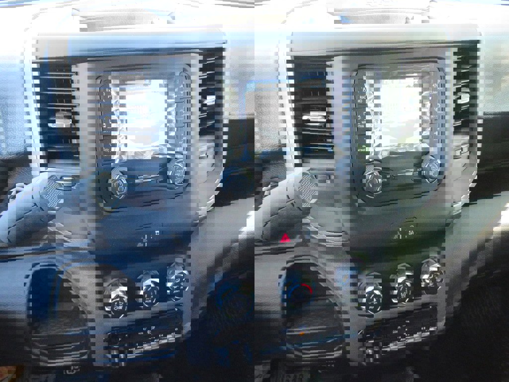 New 2023 RAM 4500 Tradesman w/ Chrome Appearance Group image 38