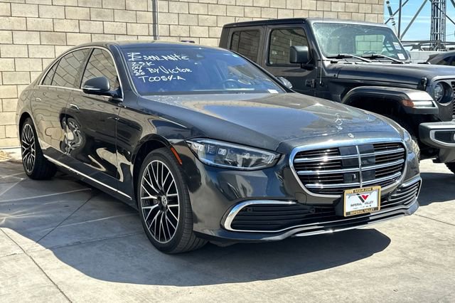 Used 2022 Mercedes-Benz S 500 4MATIC image 3