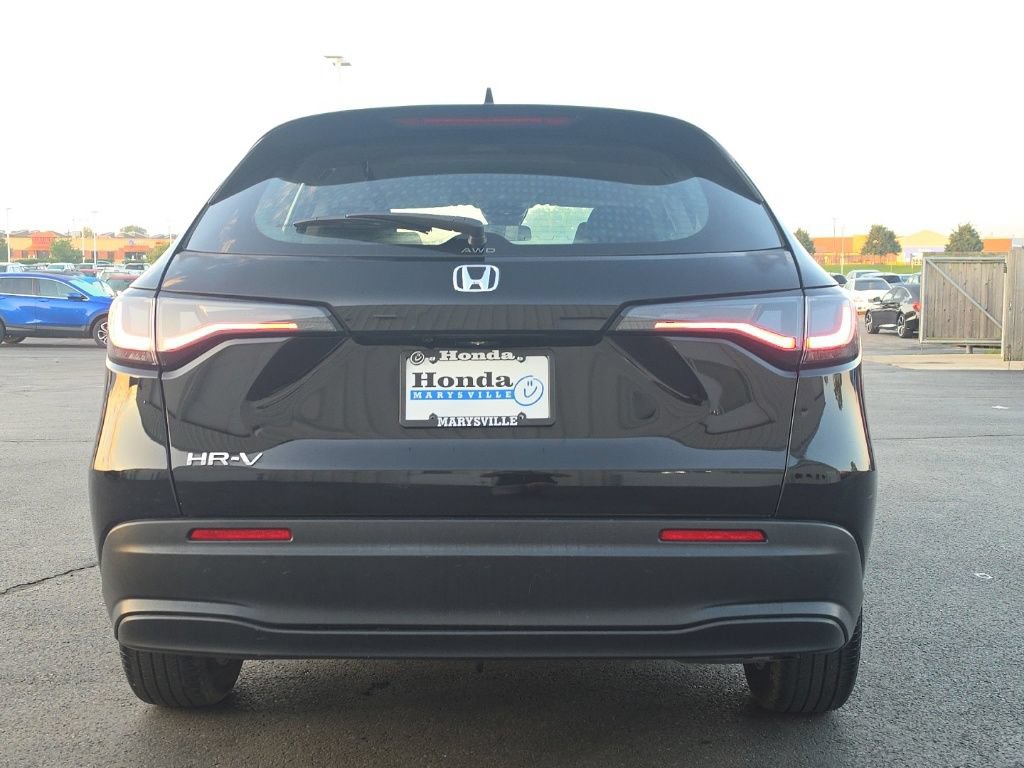Used 2025 Honda HR-V LX image 6