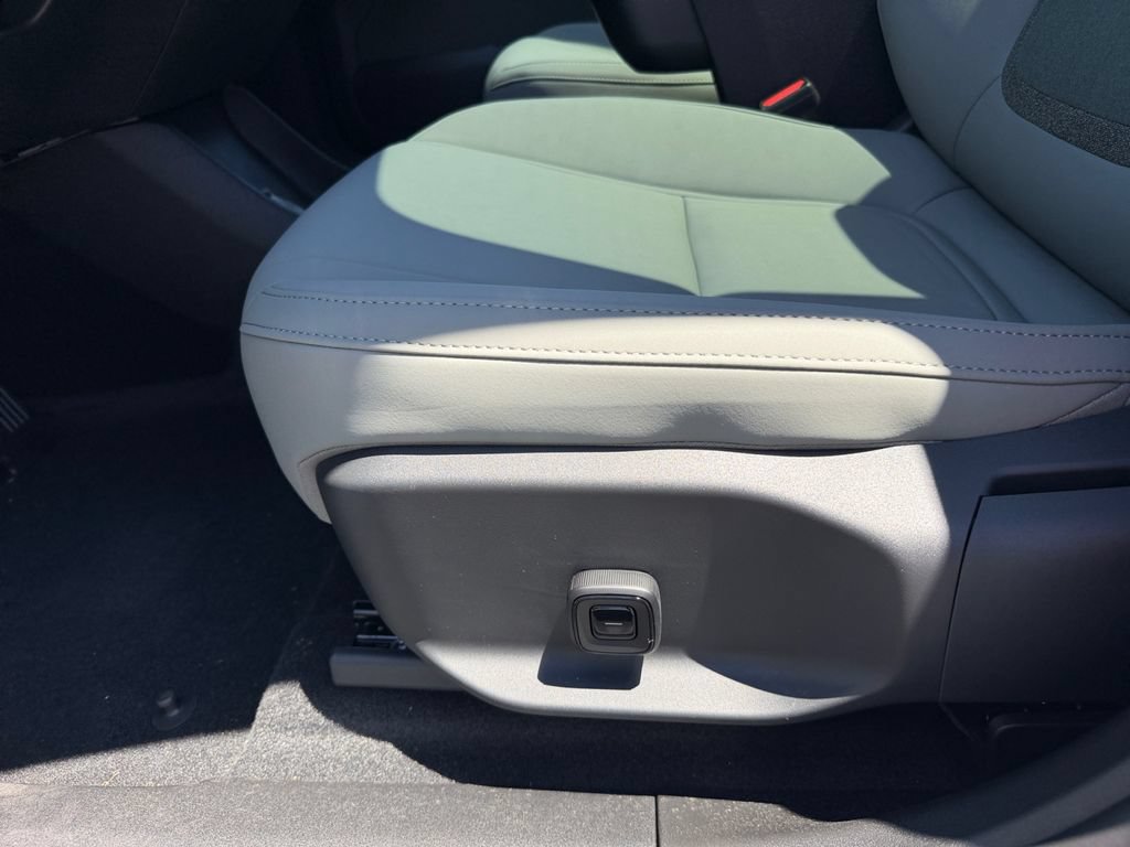New 2026 Volvo EX30 Plus w/ Climate Package AWD/4WD image 15