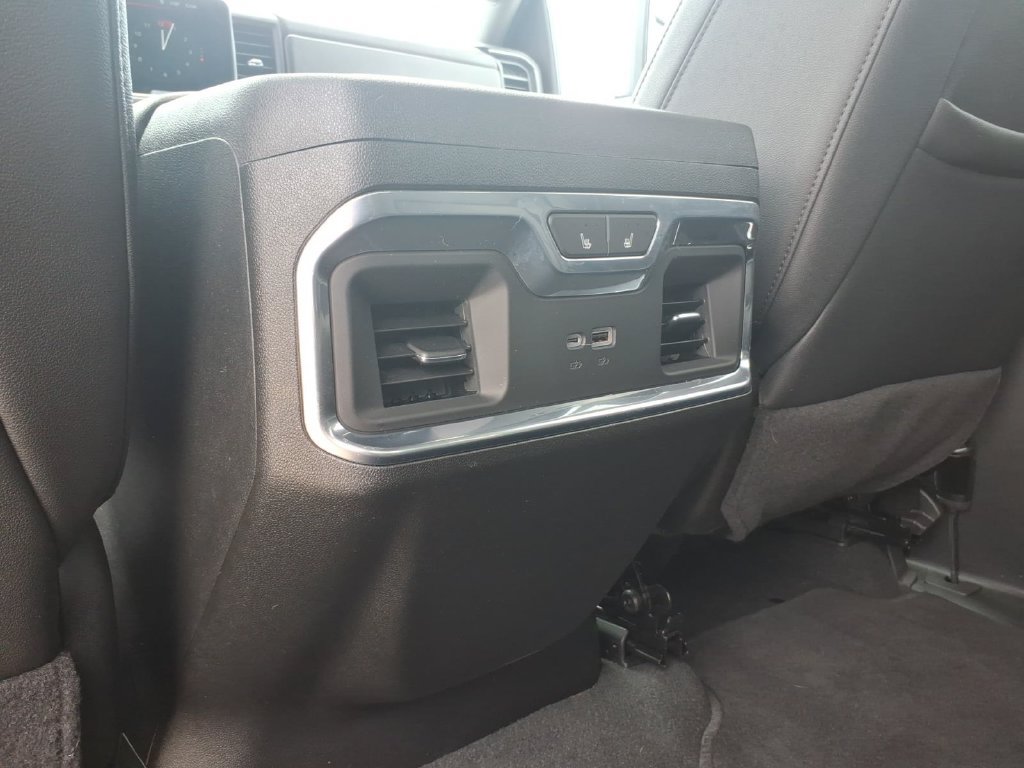 Used 2025 GMC Sierra 2500 SLT w/ SLT Convenience Package AWD/4WD image 22