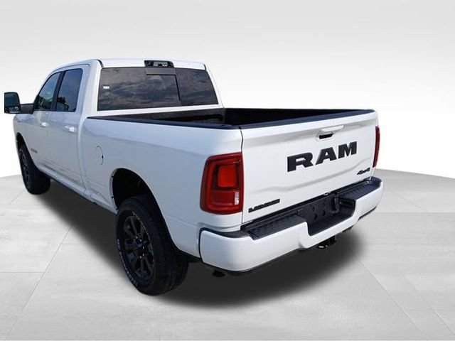 New 2026 RAM 2500 Laramie AWD/4WD image 3