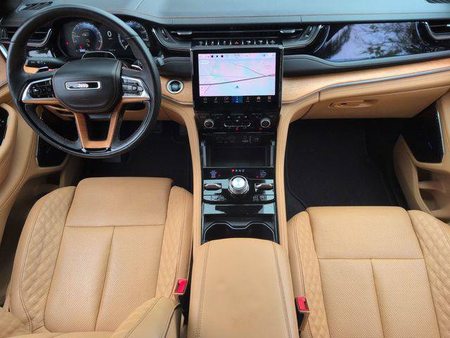 Certified 2023 Jeep Grand Cherokee L Summit AWD/4WD image 19