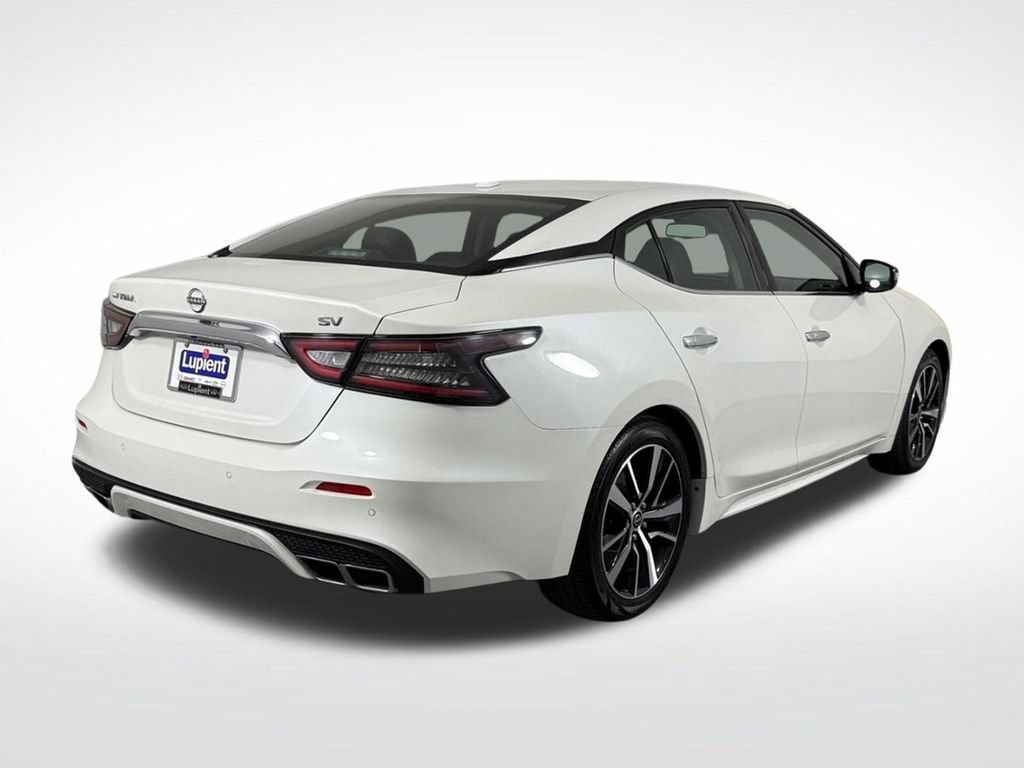 Used 2023 Nissan Maxima SV w/ Floor Mat Group FWD image 3
