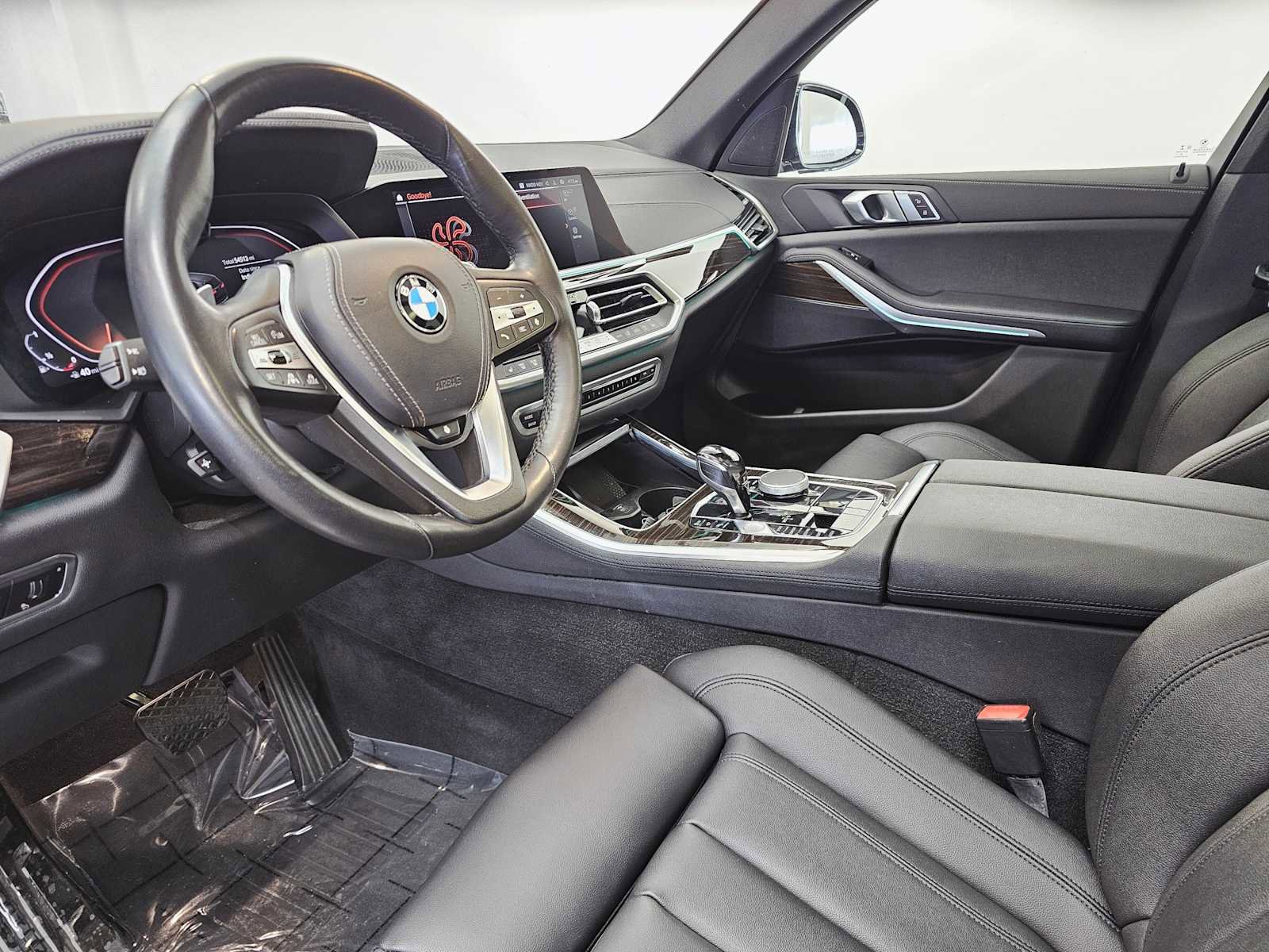 Used 2021 BMW X5 xDrive40i image 2