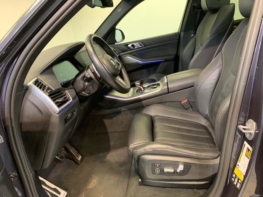 Used 2022 BMW X5 xDrive40i w/ M Sport Package image 17