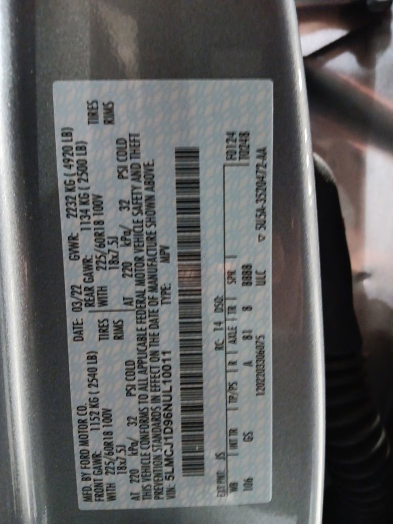 Used 2022 Lincoln Corsair AWD w/ Equipment Group 101A image 10