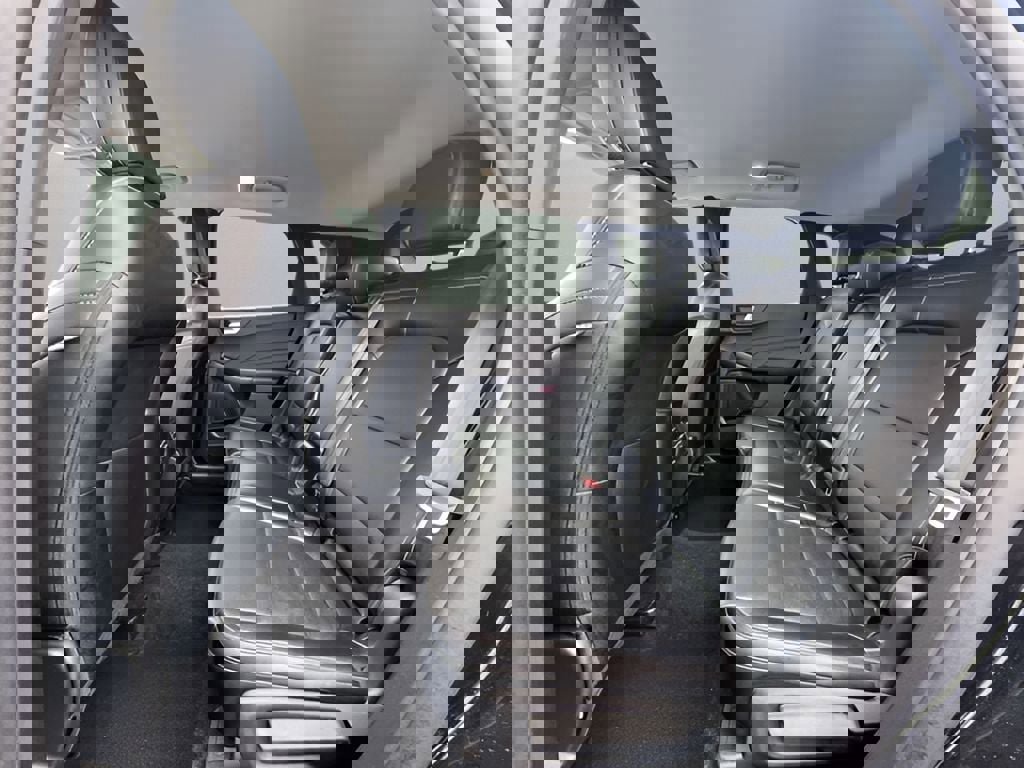 Used 2025 Ford Escape Platinum image 20