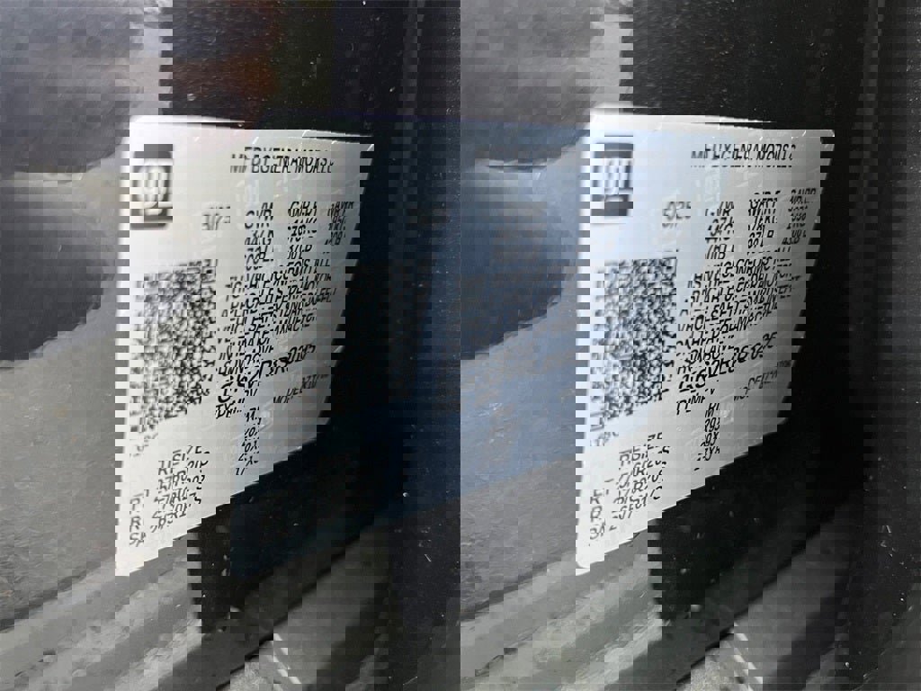 Used 2025 GMC Yukon AT4 Ultimate w/ LPO, Floor Liner Package image 29