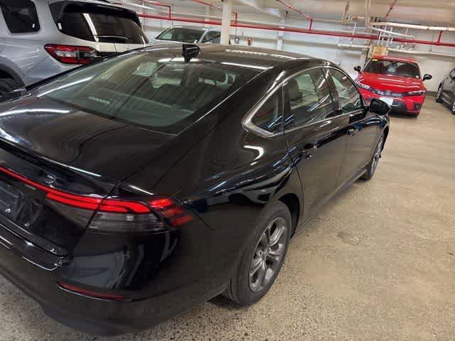 Used 2024 Honda Accord EX image 17