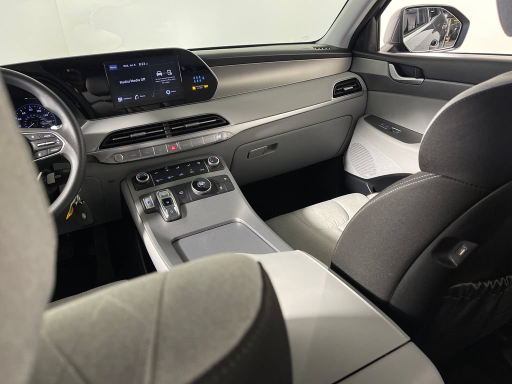 Certified 2022 Hyundai Palisade SE w/ Cargo Package FWD image 17