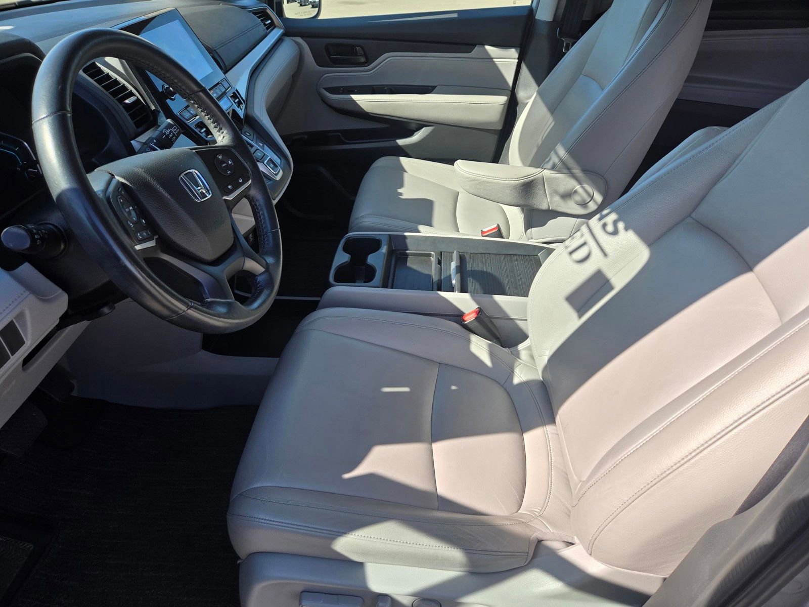 Used 2023 Honda Odyssey EX-L image 12