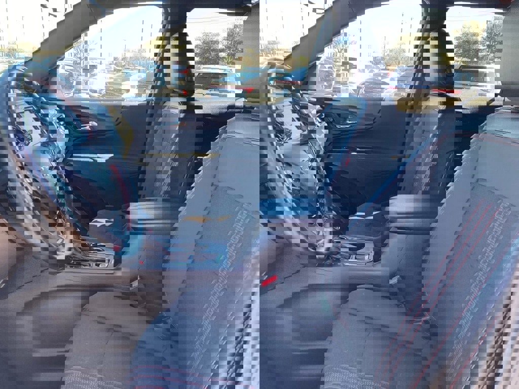 Used 2024 Chevrolet Equinox RS image 10