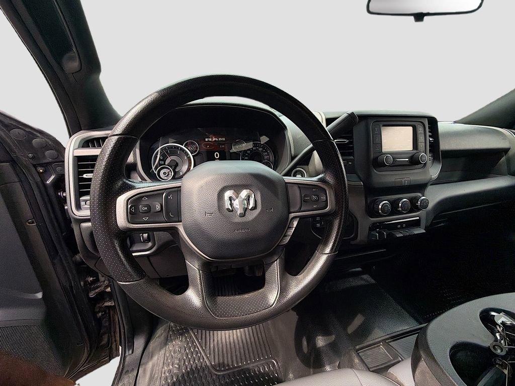 Used 2023 RAM 2500 Tradesman w/ Chrome Appearance Group image 11